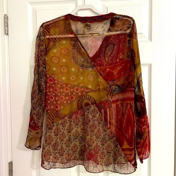 Chico’s NEW Silk long sleeve Sheer Tunic,V-neck embroidered neckline, Sz1, Sz S - Picture 7 of 15